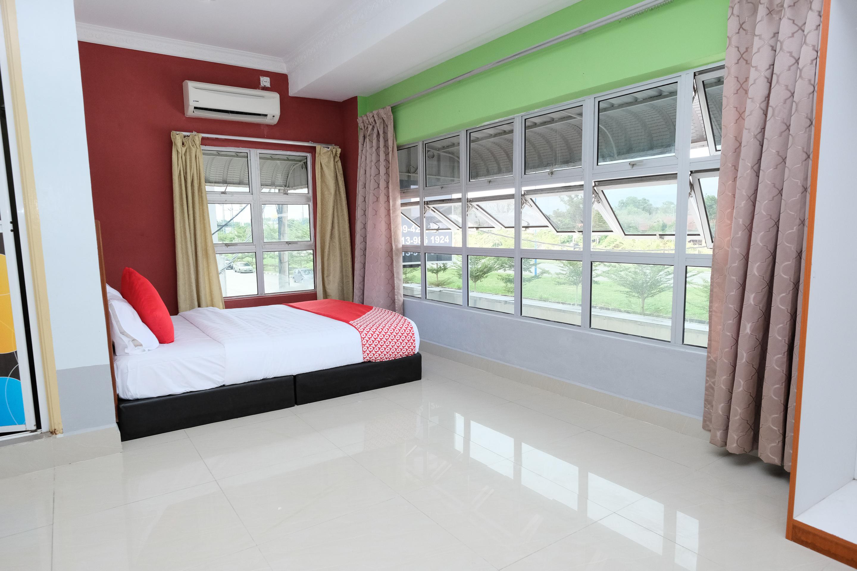 Super Oyo 720 Corridor Hotel 2 Pekan Exterior photo